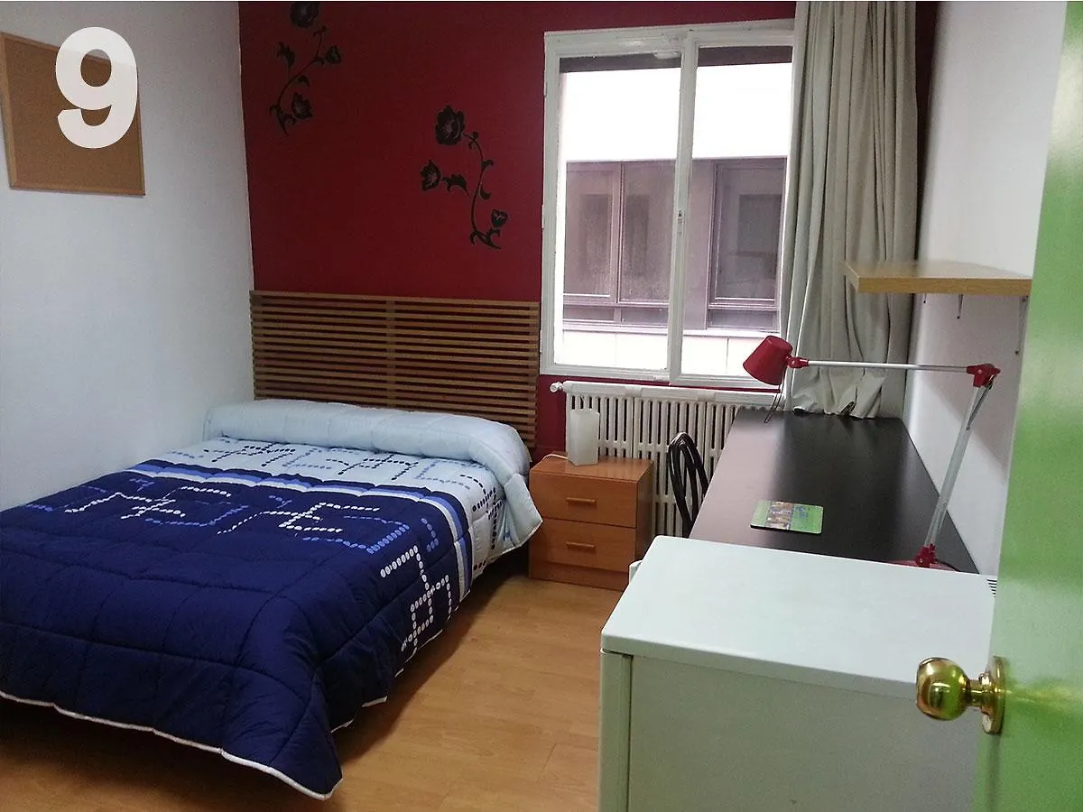 Residencia Universitaria San Marius- Muntaner Barcelona 0*,