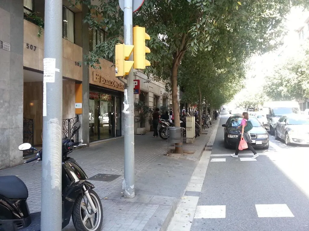 Residencia Universitaria San Marius- Muntaner Barcelona