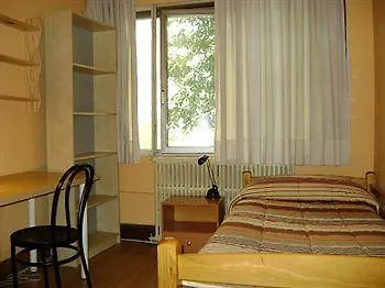 Residencia Universitaria San Marius- Muntaner Barcelona Apartment