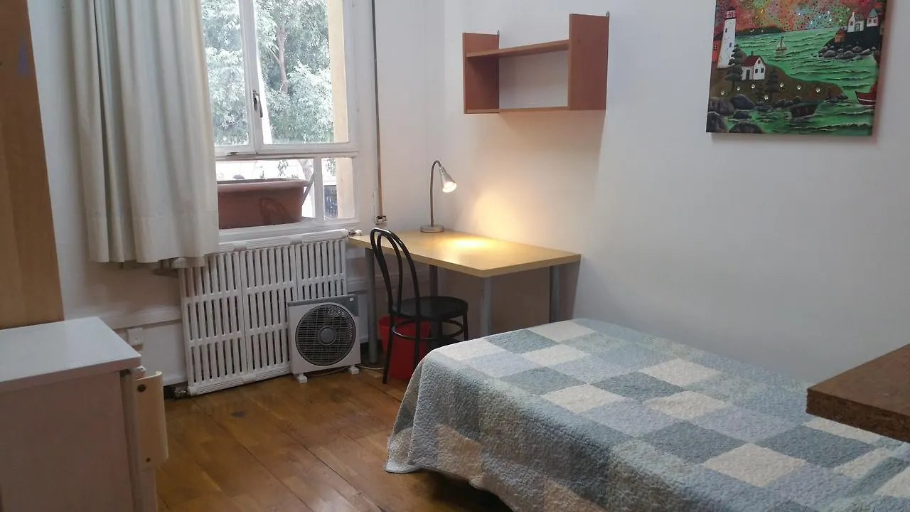 Residencia Universitaria San Marius- Muntaner Barcelona