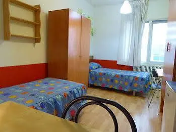 Residencia Universitaria San Marius- Muntaner Barcelona 0*,  Spain